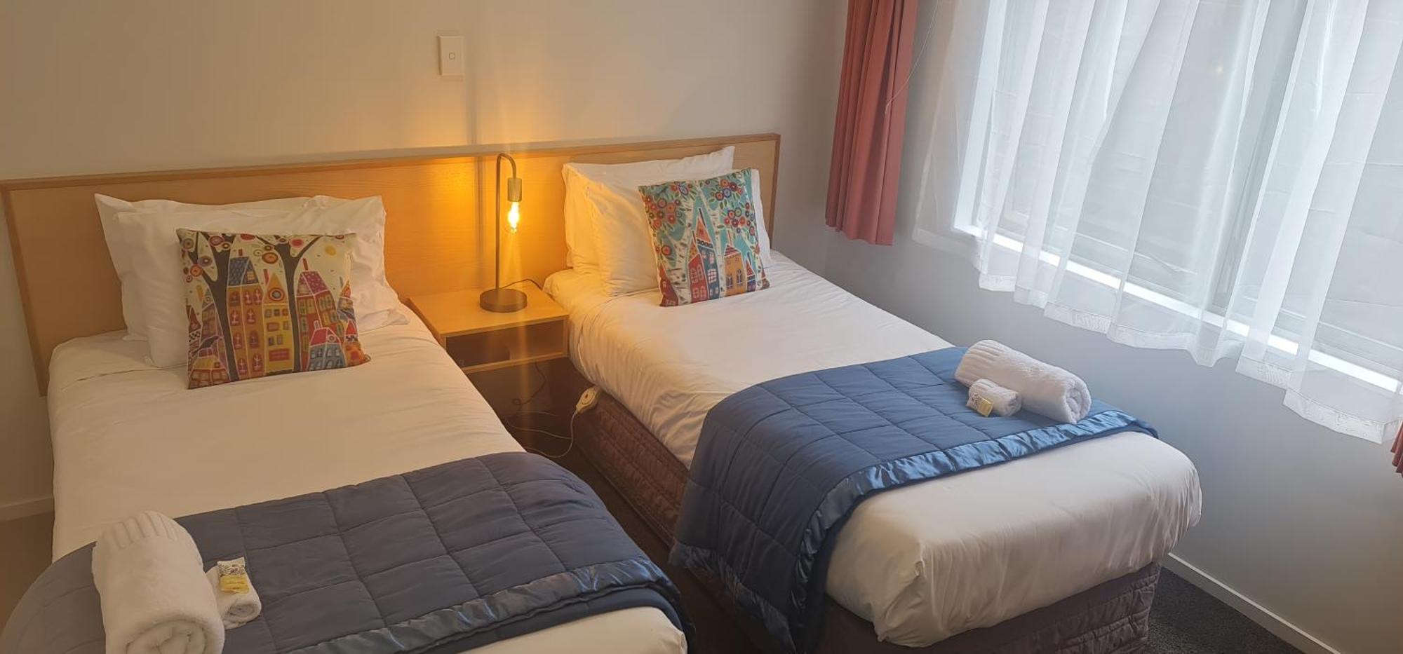 Asure Kaimai View Motel Катикати Экстерьер фото
